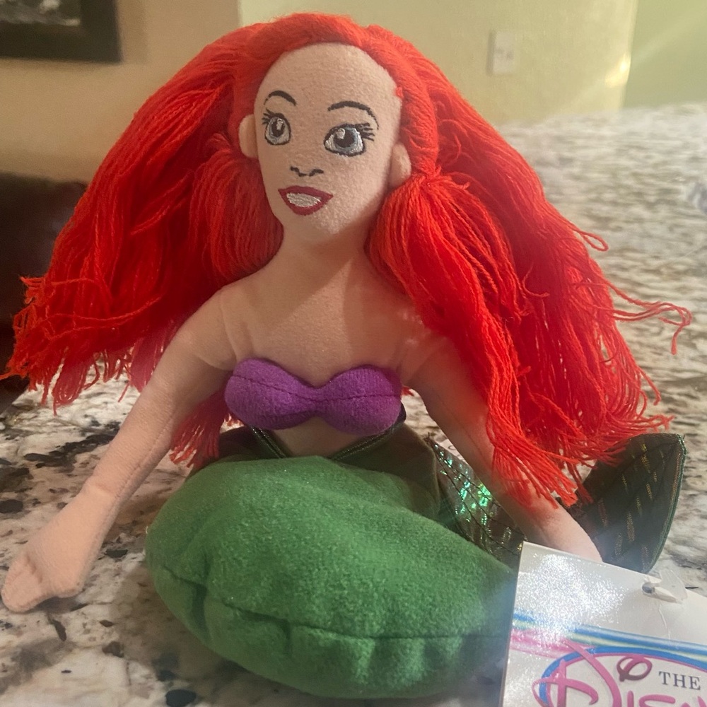 Vtg Disney Store Exclusive The Little Mermaid Ariel 7" Bean Bag Plush